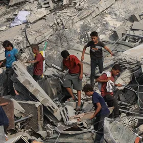 عبر قناة خلفية.. ويتكوف ينقل إلى حماس مبادئ "صفقة شاملة" لإنهاء حرب غزة