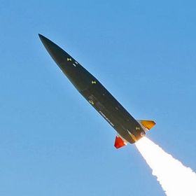 كوريا الجنوبية تطور صاروخاً باليستياً يستهدف المنشآت النووية