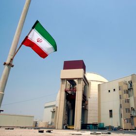 إيران تعلن بدء برنامج لزيادة إنتاج محطات الطاقة النووية 3 أضعاف