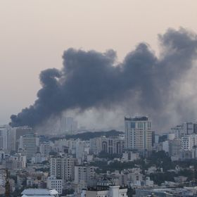 حرب إسرائيل وإيران.. إدارة ترمب تلوح بإجراءات لـ"إنهاء" تخصيب اليورانيوم