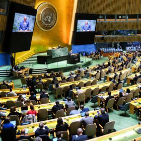 الجمعية العامة للأمم المتحدة توصي مجلس الأمن بمنح فلسطين عضوية كاملة