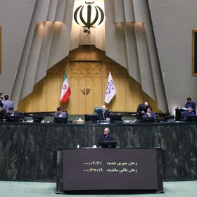 أول ميزانية إيرانية بالريال الجديد بعد حذف 4 أصفار.. ما التفاصيل الأولية؟