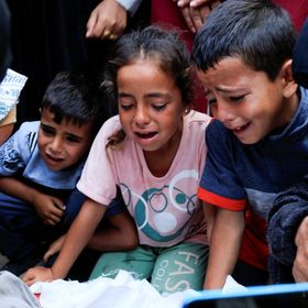 "هند رجب": بيرو تحقق بتورط جندي إسرائيلي بارتكاب "جرائم حرب" في غزة