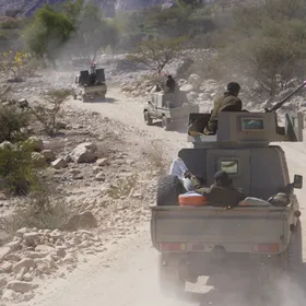 رئيس مجلس القيادة اليمني يعلن الطوارئ ويدعو قوات الإمارات إلى الخروج خلال 24 ساعة