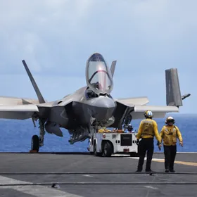 F-35.. سرعة وتخفي وقدرات استهداف غير مسبوقة