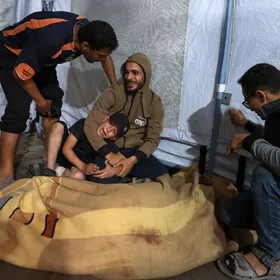 إسرائيل تقتل 25 فلسطينياً في غارات جوية جديدة على غزة