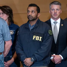 مدير FBI يواجه غضب تيار MAGA بسبب قضية اغتيال تشارلي كيرك