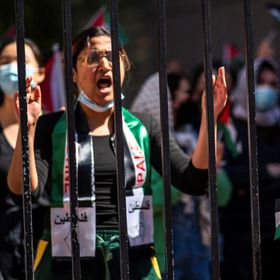 احتجاجات حرب غزة تتصاعد بالجامعات الأميركية واعتقال عشرات الطلاب