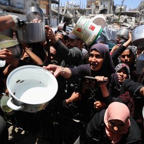 ترمب: نعمل على إنهاء الحرب "المروعة" في غزة بأسرع وقت ممكن