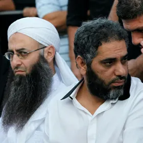 تأجيل محاكمة فضل شاكر إلى فبراير.. والمحكمة ترفض السرية