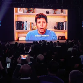 تقدم جوجل في الذكاء الاصطناعي يثير مخاوف مؤسس OpenAI: لن أقبل الخسارة