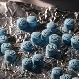 إدمان سريع ووفيات مرتفعة.. كيف يهدد الفنتانيل الصحة؟