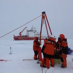 الصين في القطب الشمالي.. تحركات متسارعة تعزز مخاوف واشنطن والناتو