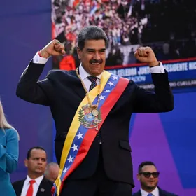 فنزويلا والضغط الأميركي.. كيف يحكم مادورو قبضته على السلطة؟