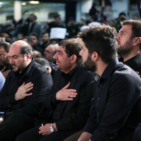 إيران تكشف تفاصيل اتصال مع مرافق رئيسي بعد سقوط الطائرة.. ومطالب بتحقيق يتجاوز الطقس