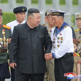 زعيم كوريا الشمالية: بناء جنة للشعب مهمة مقدسة.. و"الجنوبية": لن نتسامح مع الاستفزازات