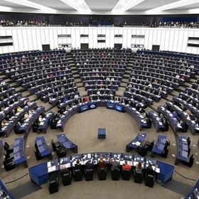 قانون أوروبي لحظر البضائع المصنوعة بالعمل القسري