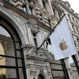 أبل ترفع مكافآت الكشف عن أخطر الثغرات البرمجية إلى 2 مليون دولار