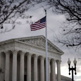 المحكمة العليا الأميركية ترفض منع الدولة من التدخل في مواقع التواصل