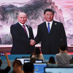 بوتين يبدأ زيارة إلى الصين لتعزيز التعاون وبحث قضايا الأمن العالمي