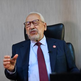 السجن حتى 35 عاماً في "قضية تآمر" بتونس..  والغنوشي ضمن المدانين