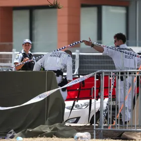 "انطواء وولع بالسلاح والصيد".. تفاصيل جديدة عن منفذي هجوم سيدني