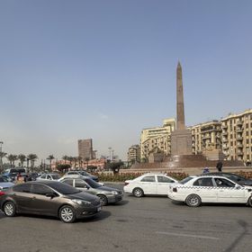 انخفاض أسعار 18 علامة سيارات في مصر بنحو الربع