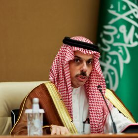 بعد رفع العقوبات.. وزير الخارجية السعودي إلى دمشق على رأس وفد اقتصادي