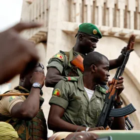 أميركا تحث رعاياها في مالي على المغادرة فوراً