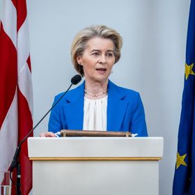 المفوضية الأوروبية تحض على شراء مشترك للأسلحة بحلول 2030 لـ"صد روسيا"