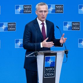 ستولتنبرج: على الناتو الاستعداد لـ"الأخبار السيئة" القادمة من أوكرانيا