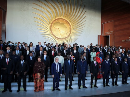 صورة جماعية لرؤساء الدول والمندوبين خلال الدورة العادية الـ35 لمؤتمر الاتحاد الإفريقي في مقر مفوضية الاتحاد بأديس أبابا في إثيوبيا، 5 فبراير 2022.  - REUTERS