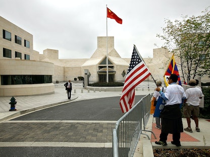 مقر السفارة الصينية في واشنطن  - Getty Images via AFP