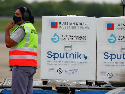 شحنة من لقاح "سبوتنيك- في" في بيونس آيرس - REUTERS
