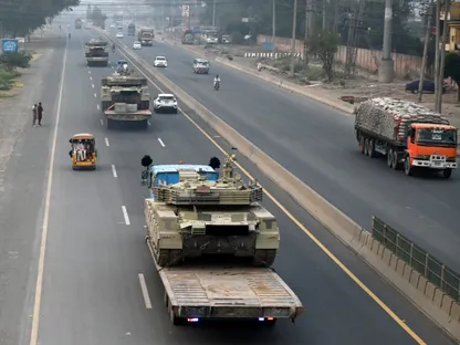 الهند وباكستان.. تصعيد عسكري متبادل وسط دعوات عالمية للتهدئة