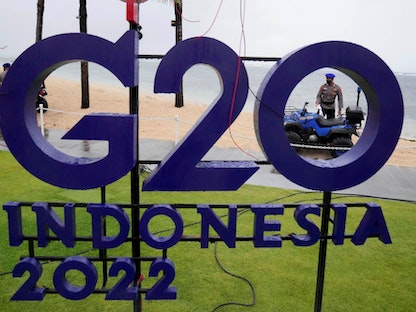 شعار مجموعة العشرين (G20) في نوسا دوا بإندونيسيا - 7 يوليو 2022 - AFP
