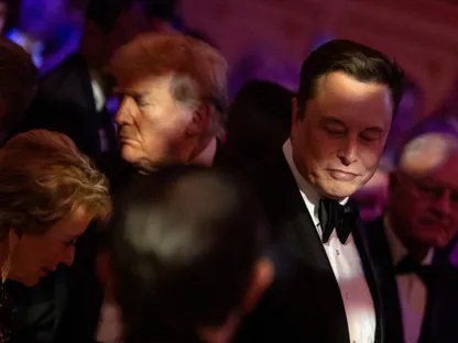 هل تجاهل ترمب فحص FBI أثناء اختيار  مرشحي إدارته الجديدة؟