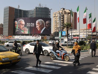 مفارقة الازدهار في إيران: خيارات طهران بعد سقوط الأسد واغتيال نصر الله