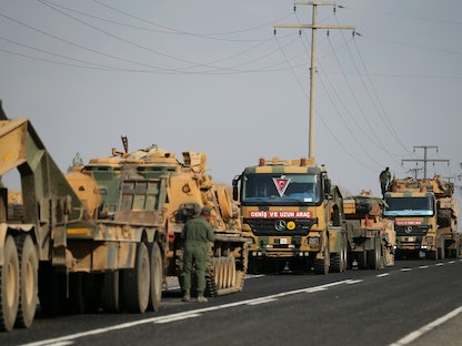 مركبات عسكرية للجيش التركي قرب بلدة جيلان بينار الحدودية مع سوريا- 18 أكتوبر 2019 - REUTERS