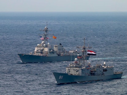 جانب من التدريبات البحرية بين القوات المصرية والأميركية - 9 يناير 2022 - facebook/EgyArmySpox