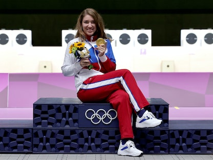 فرحة الروسية باتساراشكينا بذهبية الأولمبياد - REUTERS