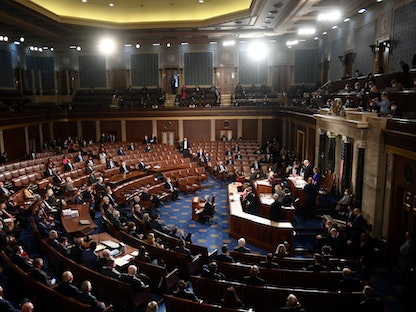 جلسة مشتركة لمجلسي الشيوخ والنواب الأميركيين للتصديق على نتائج انتخابات 2020 - REUTERS