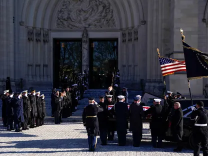 جنازة رسمية لتشييع جيمي كارتر قبل أن يوارى الثرى في جورجيا