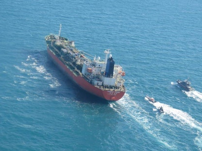 ناقلة إيرانية تقوم بتهريب النفط إلى كوريا الجنوبية - Anadolu Agency via Getty Images