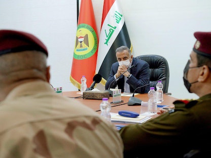 رئيس الوزراء العراقي مصطفى الكاظمي في اجتماع أمني ببغداد، 21 يناير 2021 - Twitter 