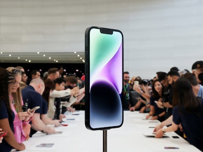 جهاز iPhone 14 خلال عرضه في مقر "أبل" بكاليفورنيا - 7 سبتمبر 2022 - REUTERS