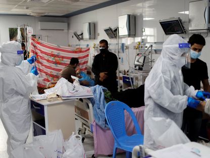قسم لاستقبال المرضى المصابين بفيروس "كورونا" في إحدى المستشفيات العراقية - REUTERS