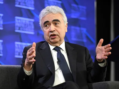 وكالة الطاقة الدولية: مستعدون لسحب آخر من المخزون الاستراتيجي للنفط