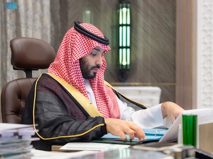 ولي العهد السعودي الأمير محمد بن سلمان خلال اجتماع لمجلس الوزراء- 24 مارس 2021 - Twitter/@spagov
