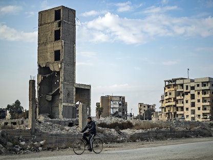 جانب من حطام مدينة الرقة شمال سوريا - AFP